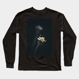 flower macro Long Sleeve T-Shirt